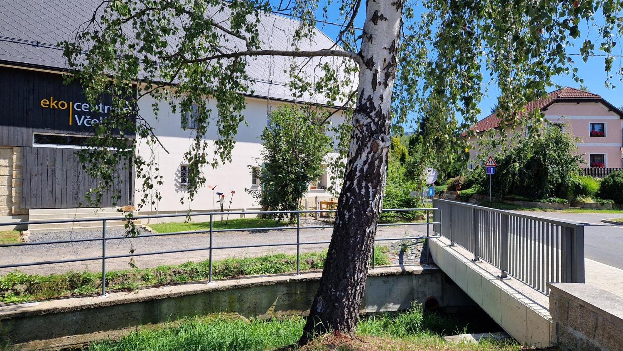 Apartmany Vcelin Brniste Bagian luar foto